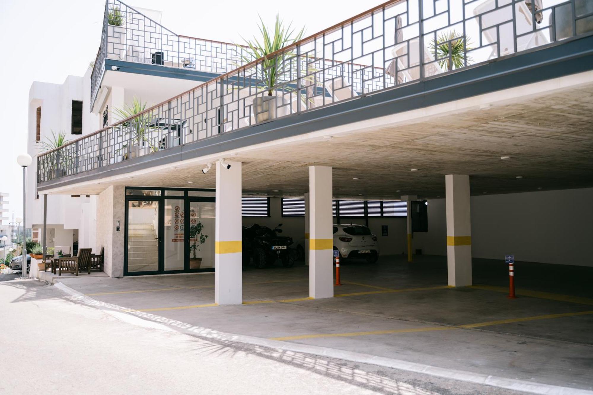 Padam Hotel & Spa Ulcinj Buitenkant foto