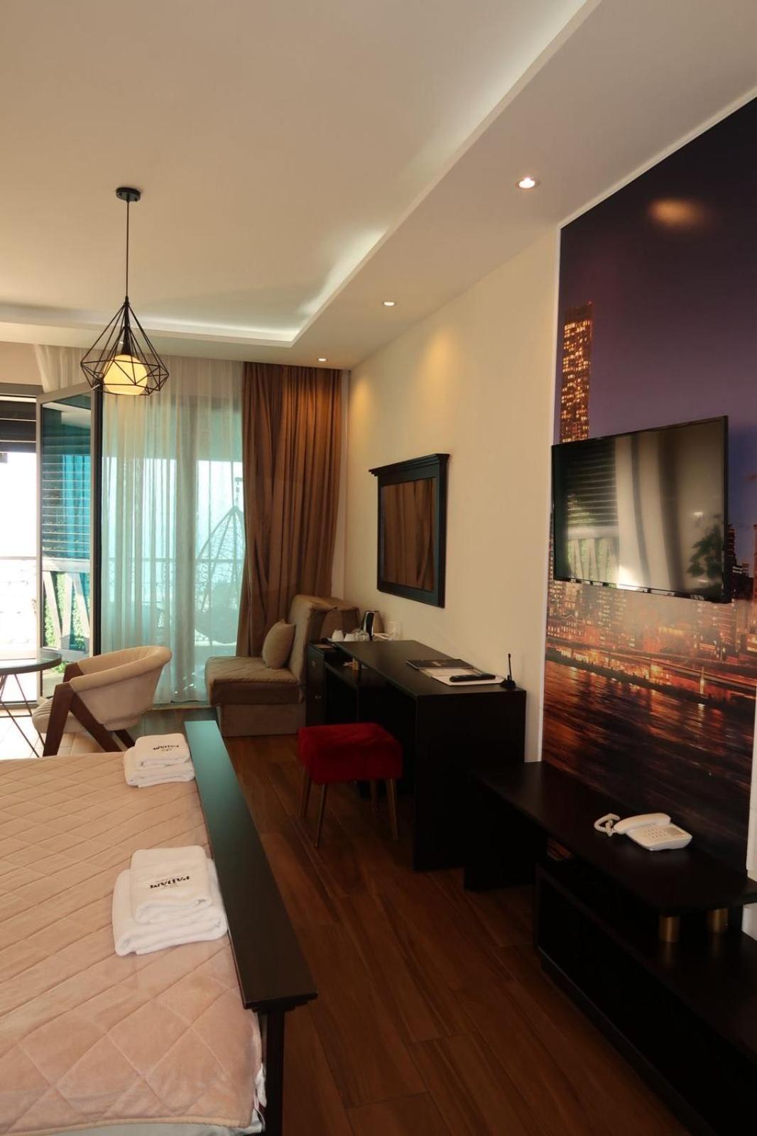 Padam Hotel & Spa Ulcinj Buitenkant foto