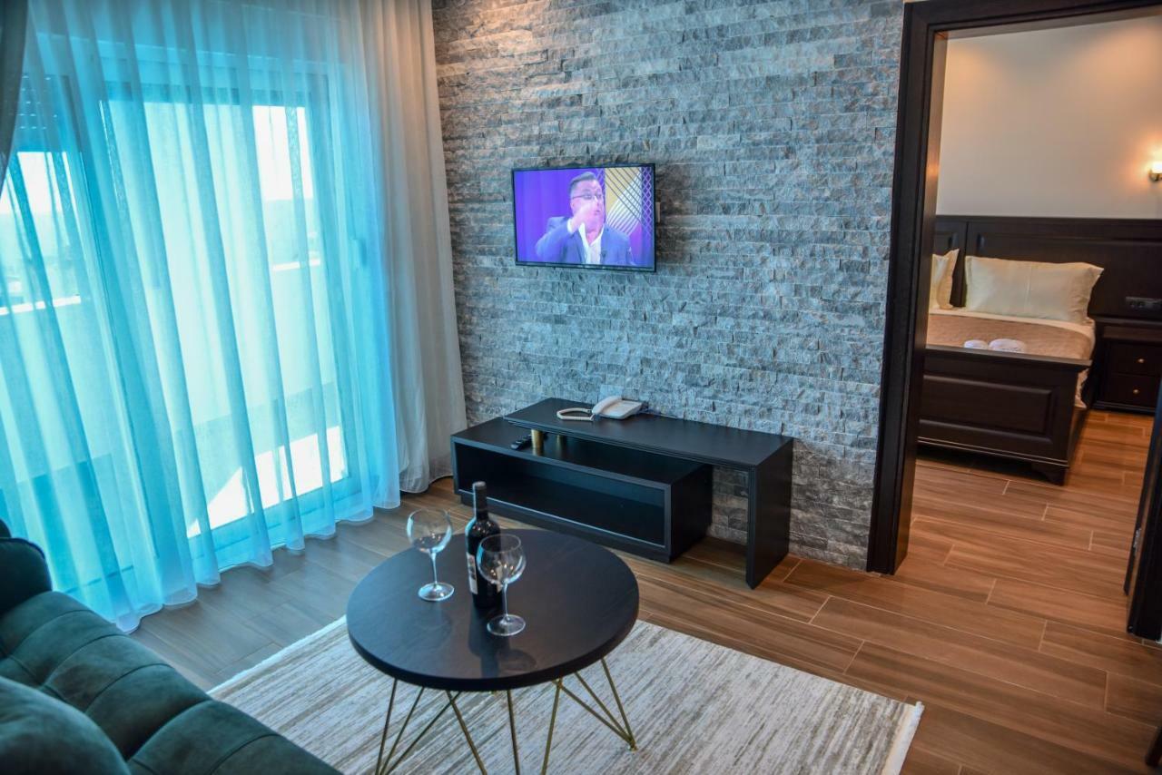 Padam Hotel & Spa Ulcinj Buitenkant foto