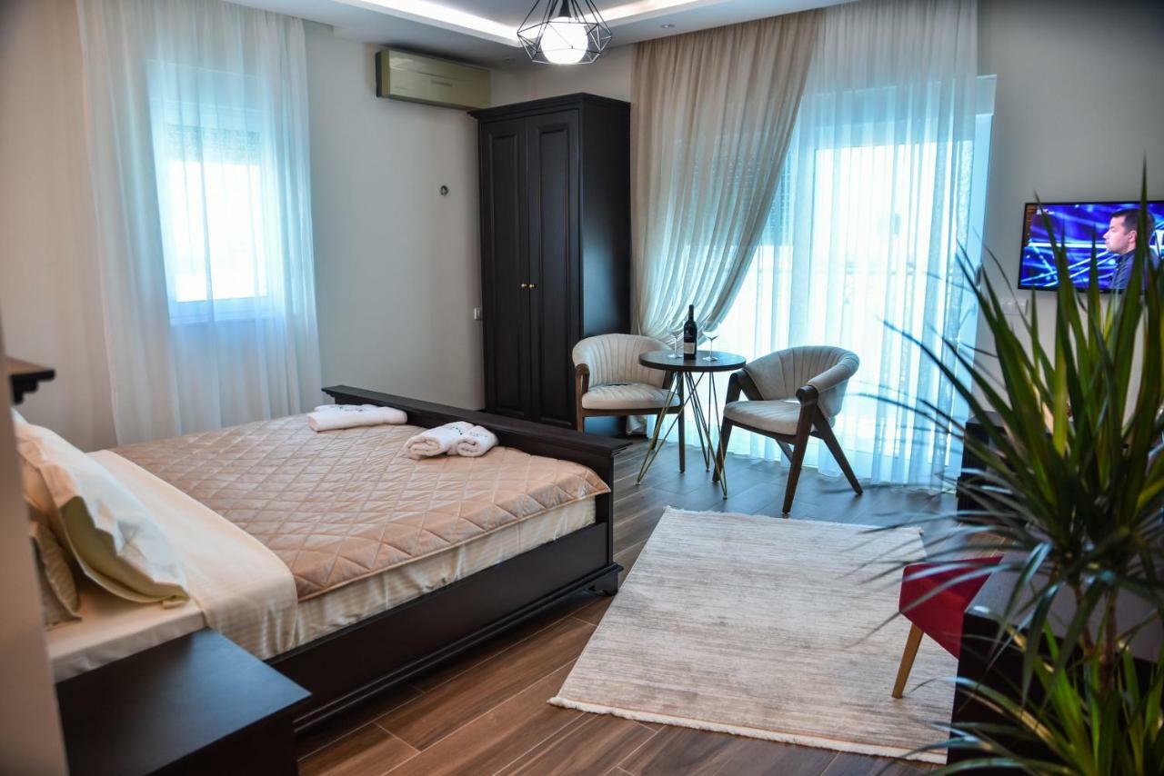 Padam Hotel & Spa Ulcinj Buitenkant foto